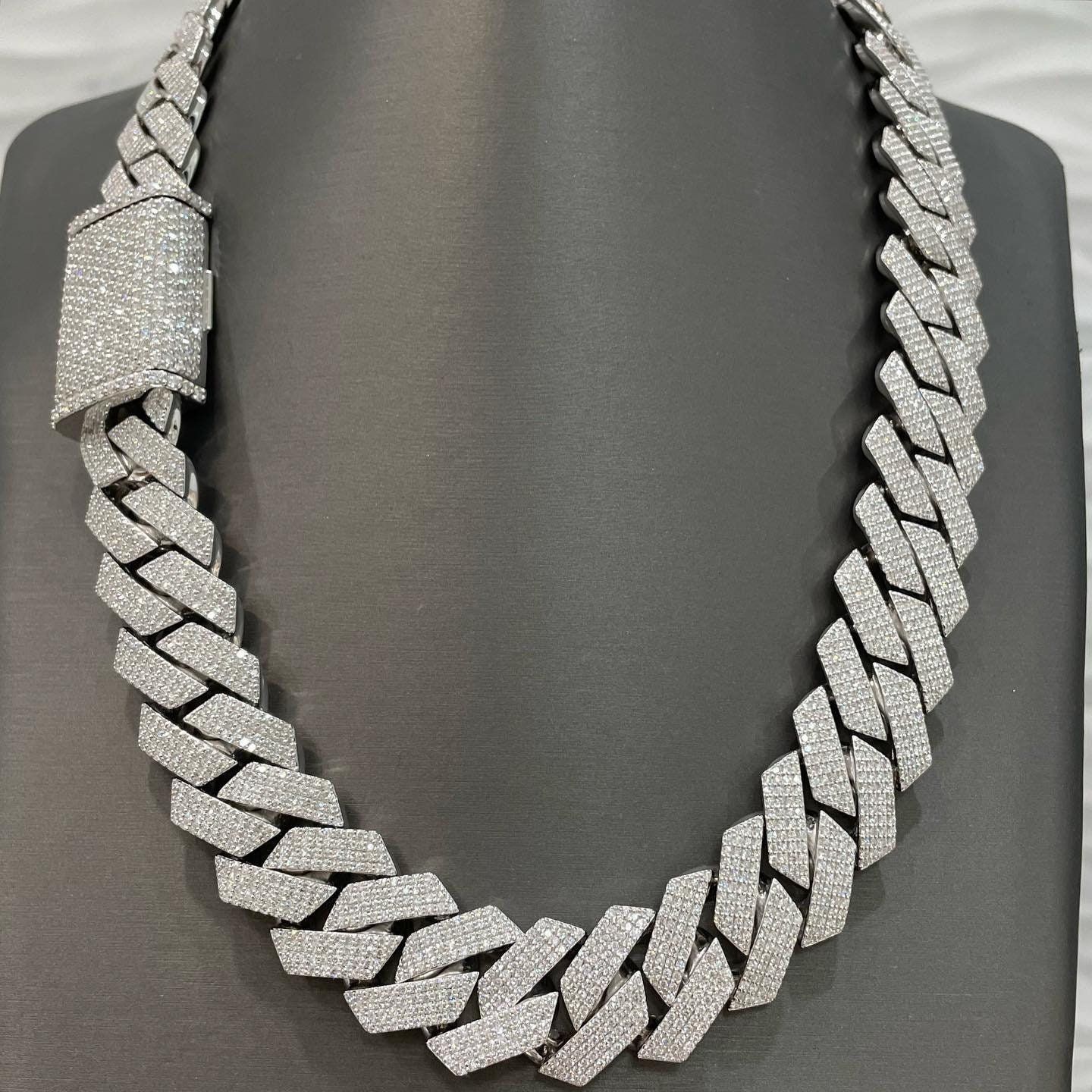 Julian loves diamonds necklace